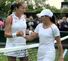 Sugiyama loses against Testud in Wimbledon tennis